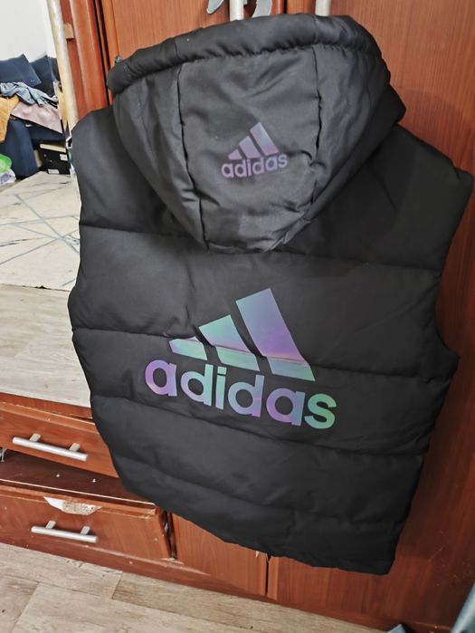 Adidas жилет размер М