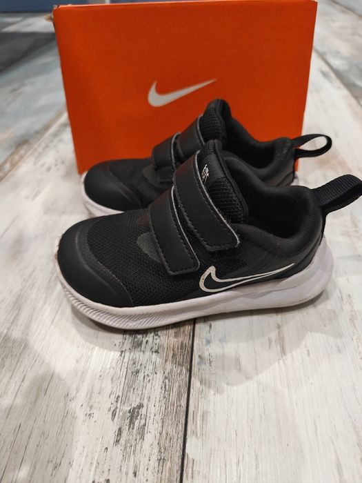 Детски маратонки NIKE