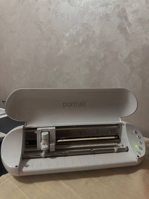 Plotter Silhouette Portrait 3