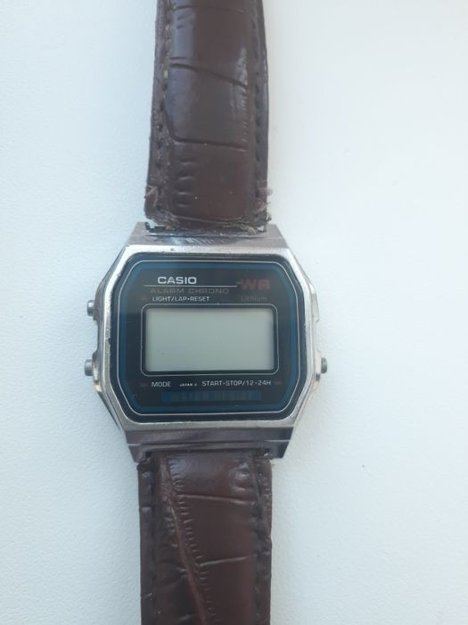 Наручные часы Casio