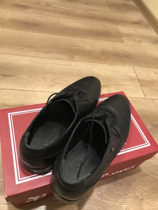 Мъжки елегантни обувки Sharp shoes