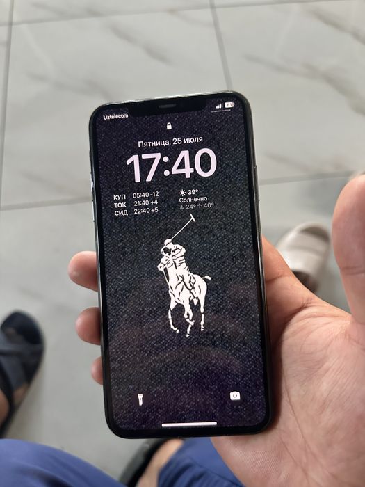 iphone 11 pro max LL/A 64gb