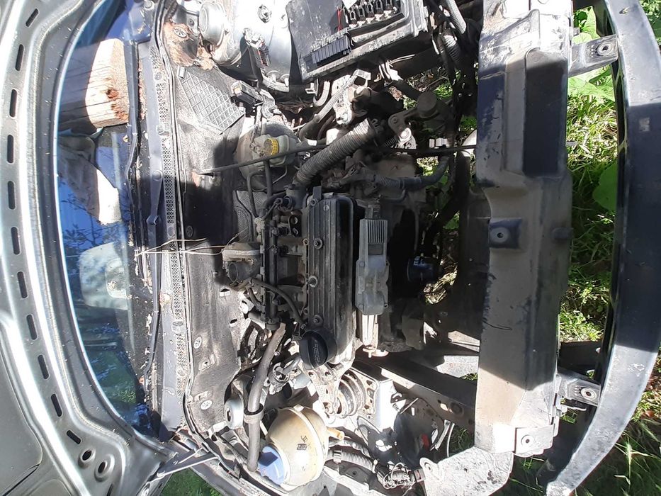 IEFTIN , motor funcțional cu tot cu cutia de viteză pentru skoda fabia 1  pret 450 lei. sistem evacuare complet , cu catalizator, pret 200 lei