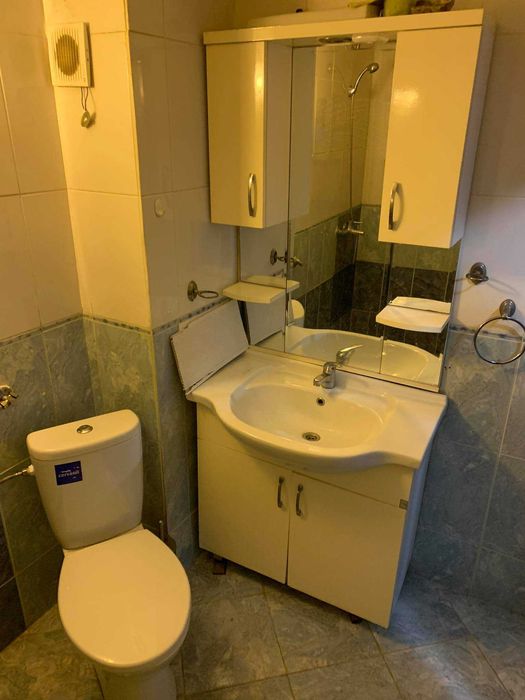 Дава се под наем Двустаен апартамент в Бургас, Лазур - 88 кв.м за 168.3 € - Снимка #4