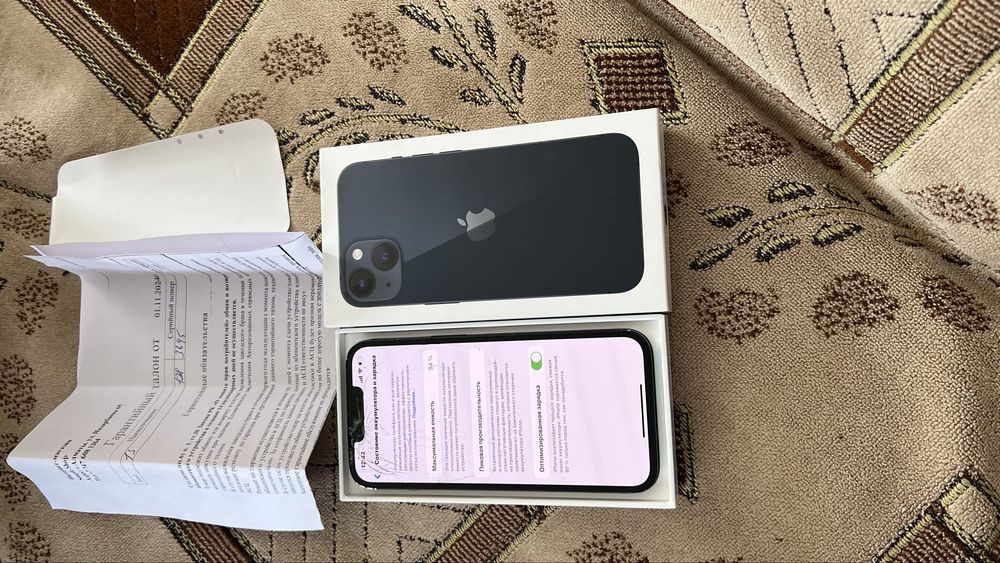 Продам айфон 13 в хорошем состоянии