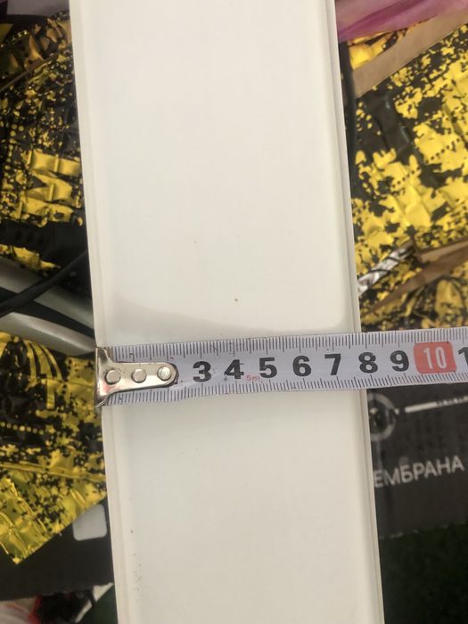 Плинтуса съёмные длина 2.20 см