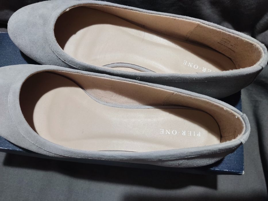 Дамски обувки тип пантофки Pier One