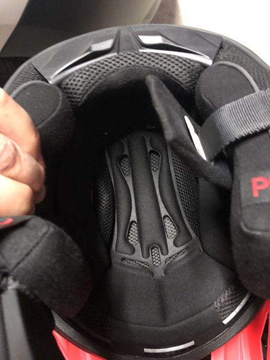 Ендуро каска