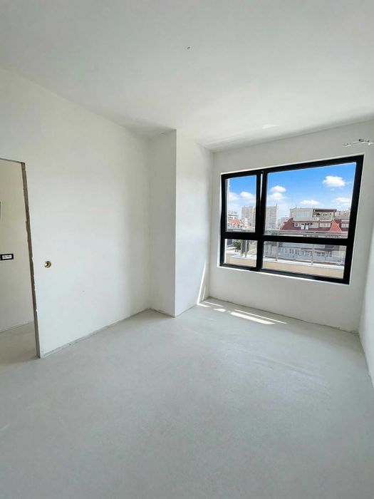 Продава се Тристаен апартамент в София, Младост 1 - 102 кв.м за 2579 €/кв.м - Снимка #11