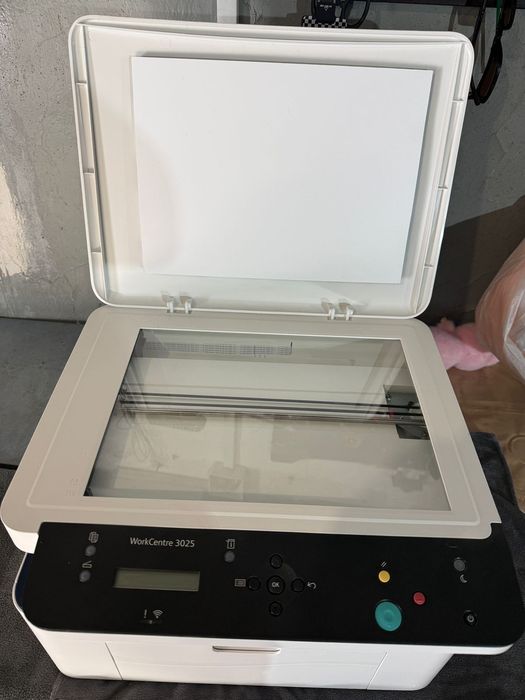 Продам Xerox принтыр