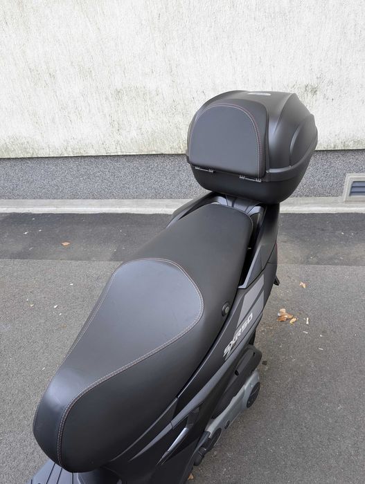 Scuter Aprilia SXR50