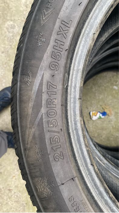 Шины 215/55/17 камри