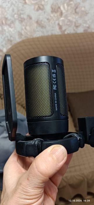 Микрофон Fifine A6T, б/у