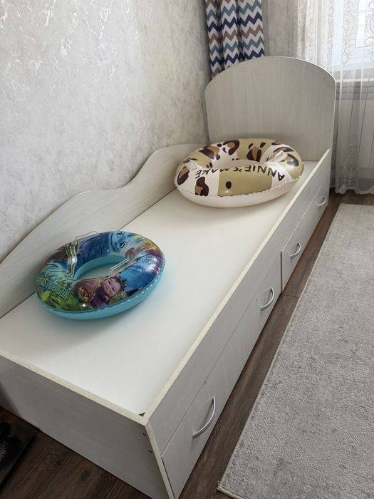 Продам две кровати