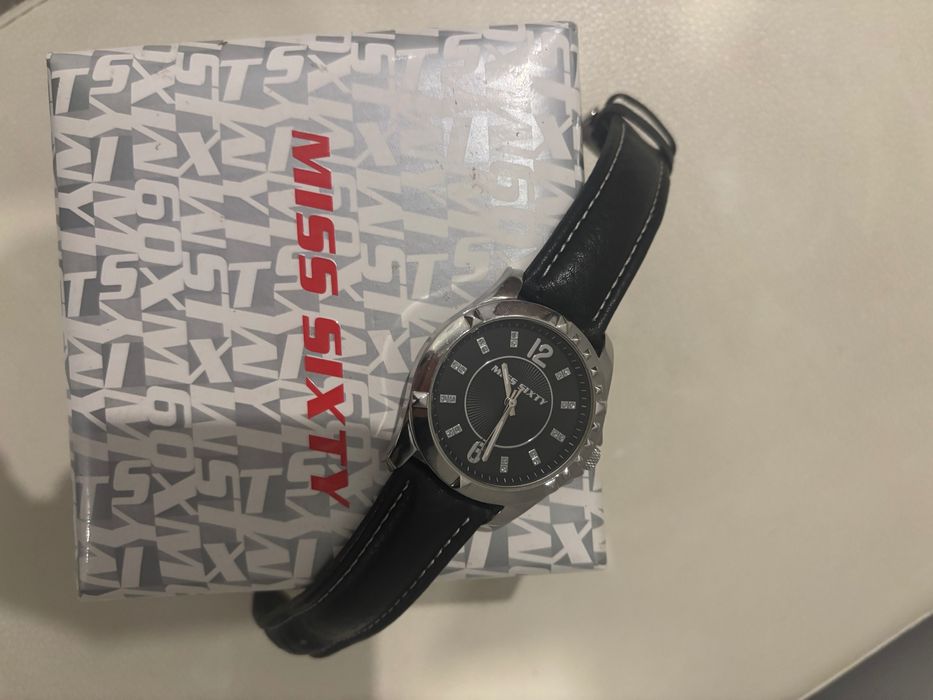 Дамски часовник miss sixty