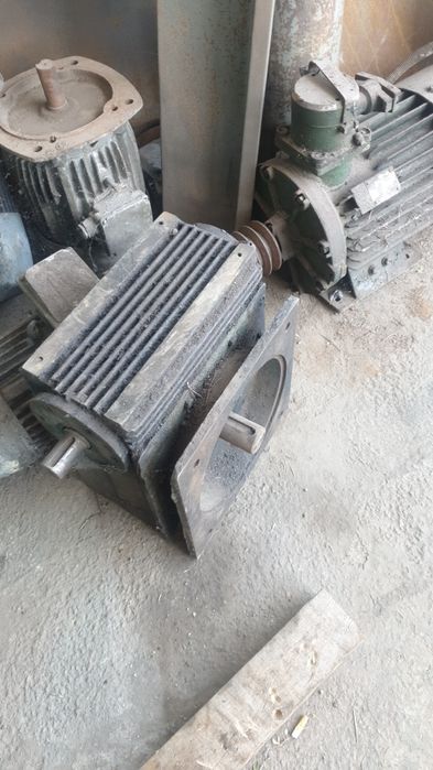 Редуктори и мотори на най-добри цени в България