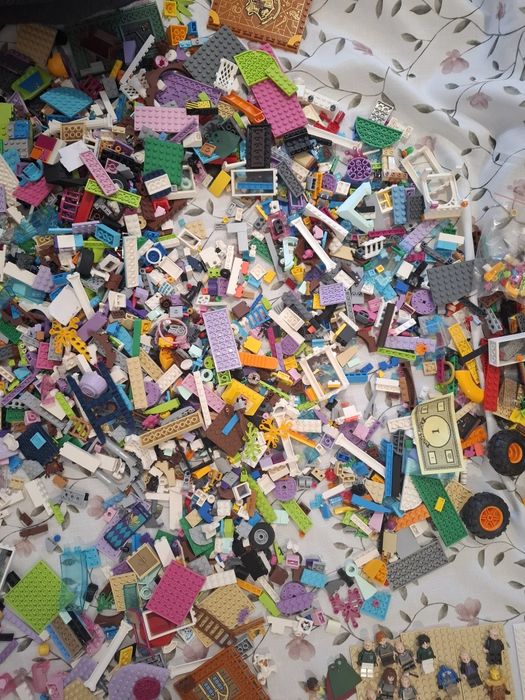 Лего / Lego, фигурки герои части над 6 кг.