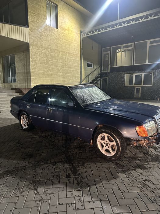 Продам мерса е280 и квадрацикл
