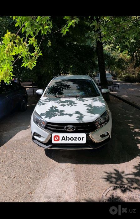 Продаю Lada Vesta SW Cross