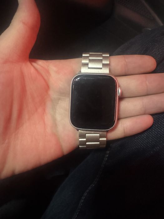 Apple whatsh 9 продам срочно