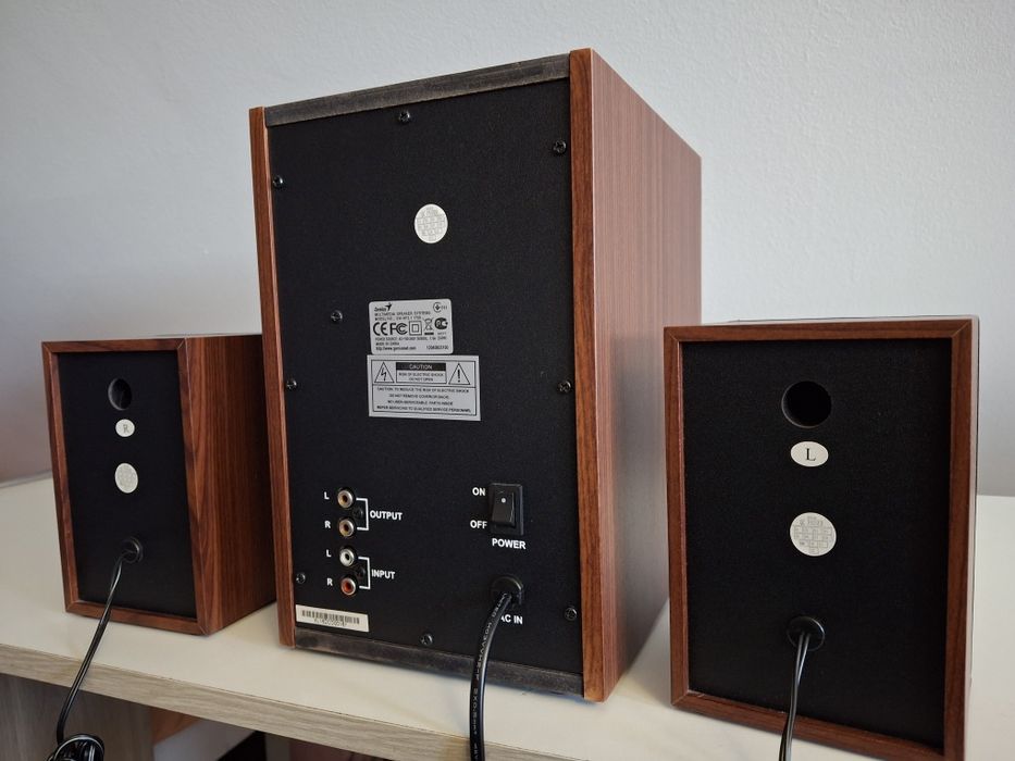 Boxe PC/Universal 2.1 Genius