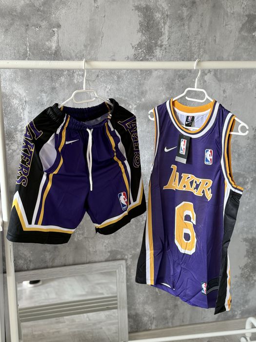 Compleu baschet Lakers Bulls Jordan mov