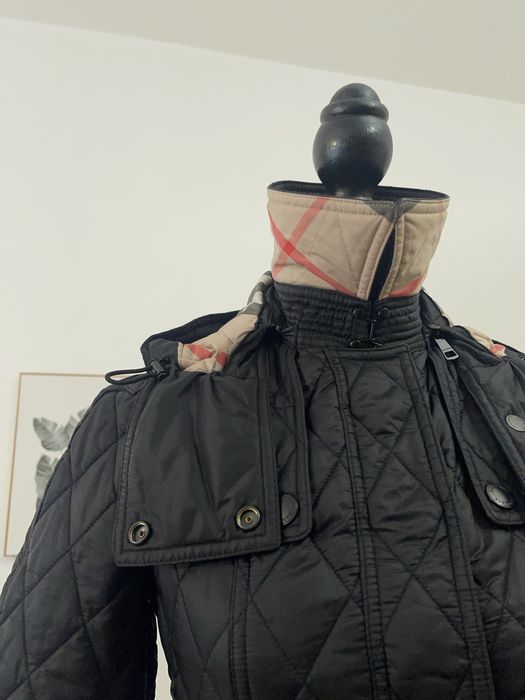 Оригинално BURBERRY Черно Яке