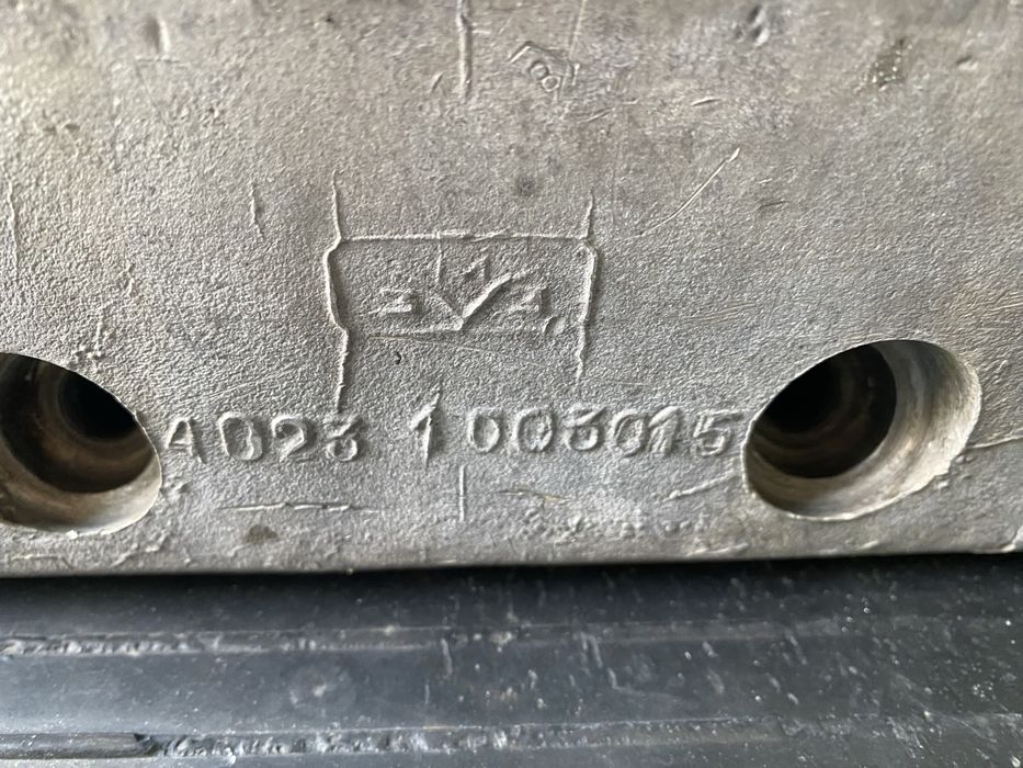Комплект ГБЦ газ 3102 завод! Пробег 80-90.тыс !