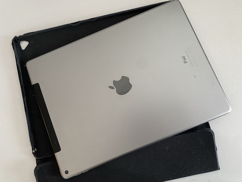 iPad 1-поколение