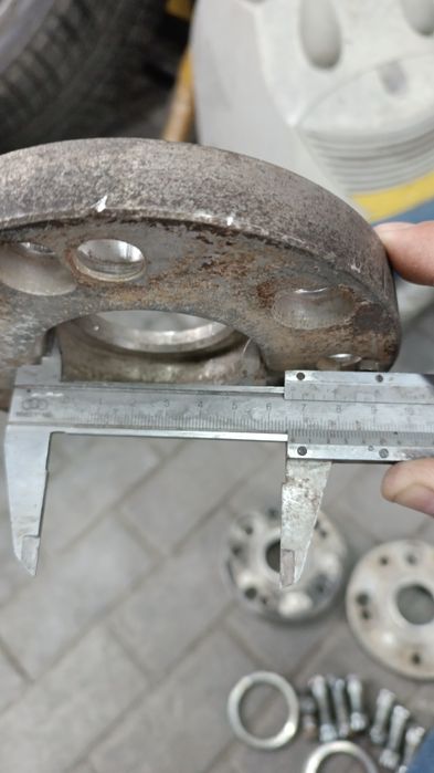 Продам проставки переходники