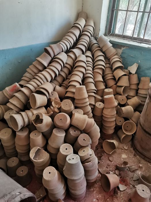 Горшки для сада и дизайна