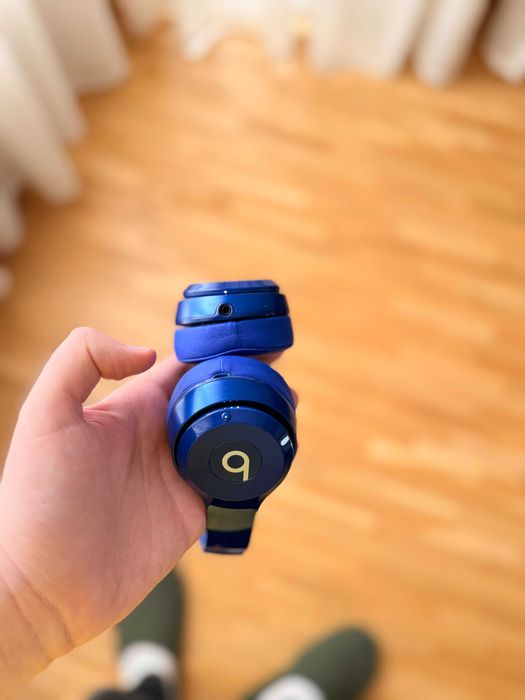 Beats Solo 2 Wireless