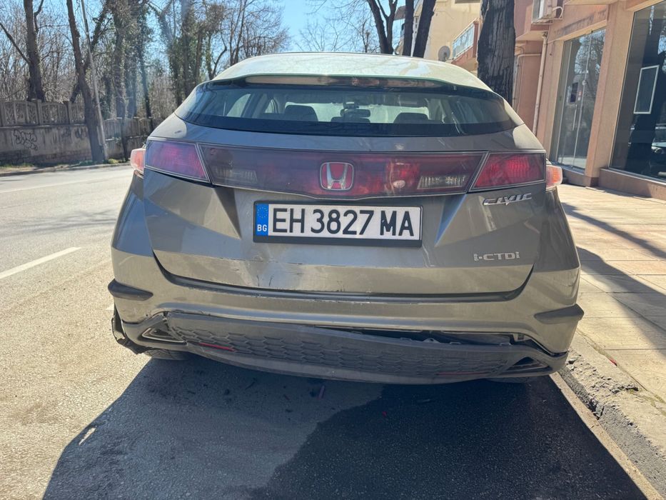 Honda Civic 8 Gen 2006 2.2 на части