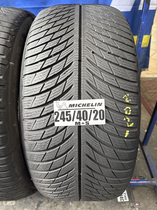 245/40/20 Michelin M+S