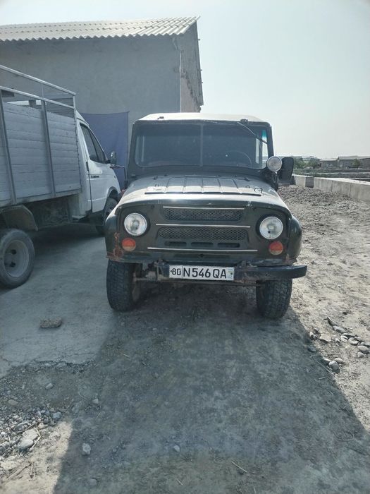 Uaz sotildi mazda mator dizel