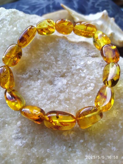 Ръчно изработени гривни от естествен Балтийски Кехлибар