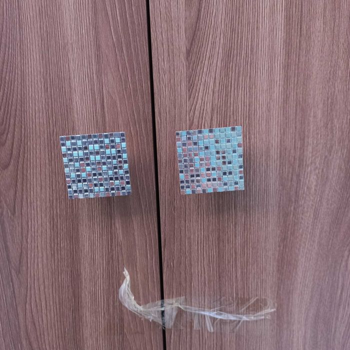 Шкаф  для  одежды.