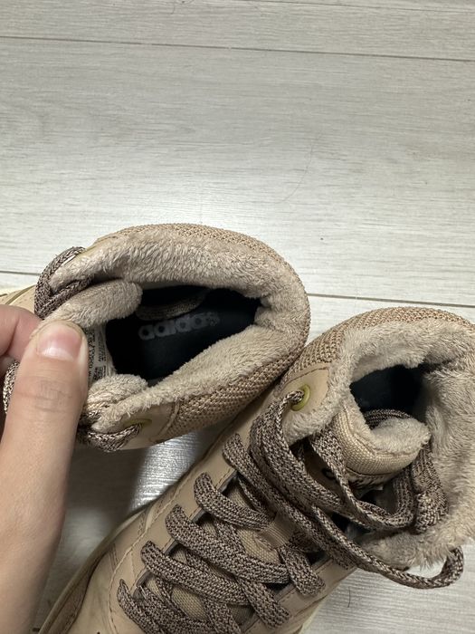 Кроссовки adidas