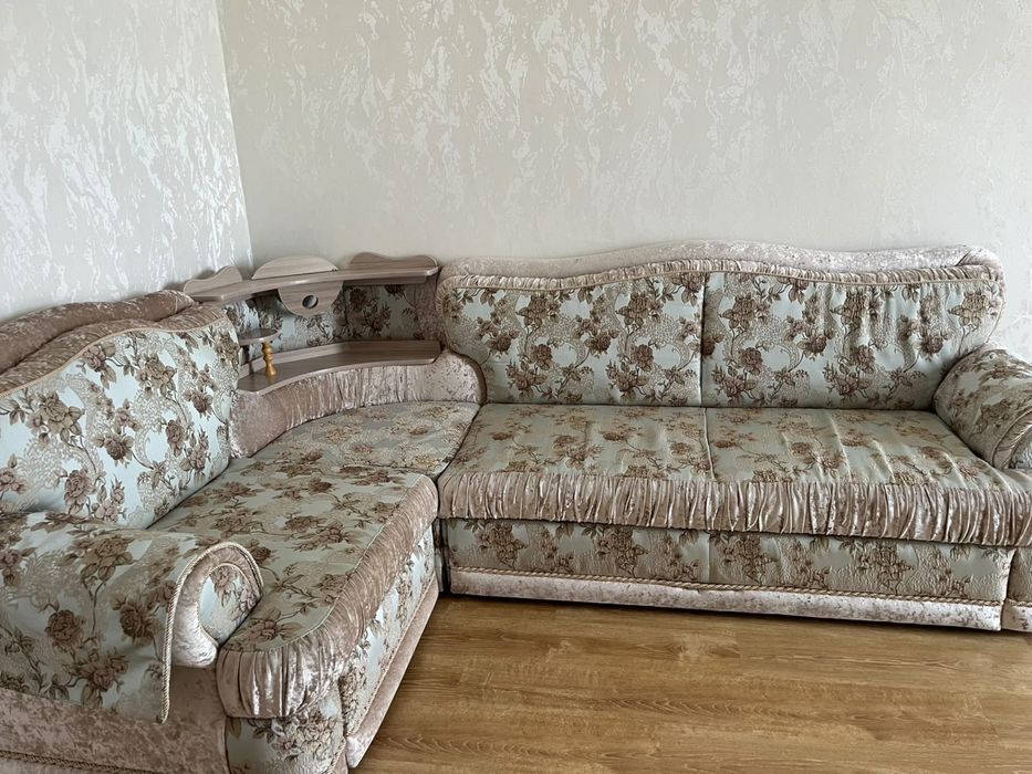 Диван в отличном качестве