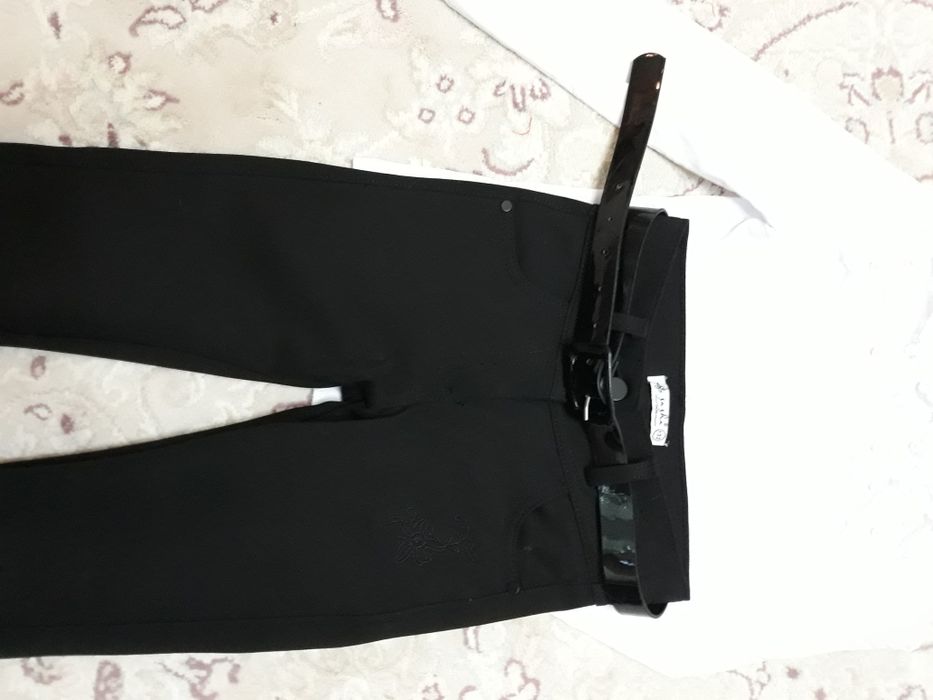 Брючки и блузка на девочку