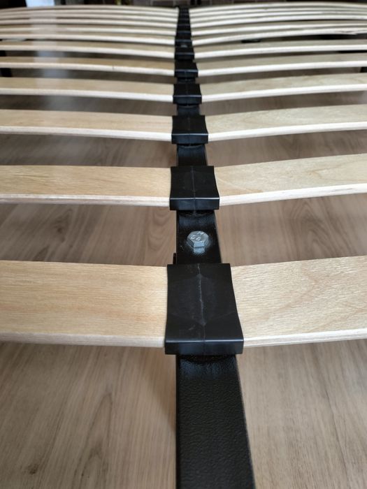 Кровать металлическая