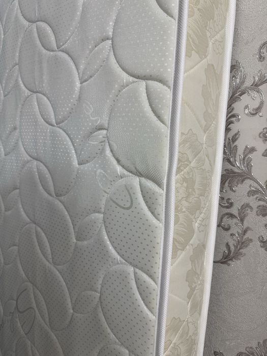 срочно продам матрас новый