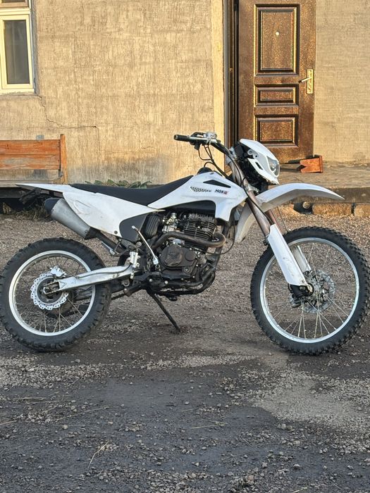 Продам эндуро 250