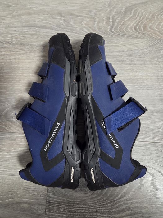 Pantofi bicicleta cu sau fara placute/pedale