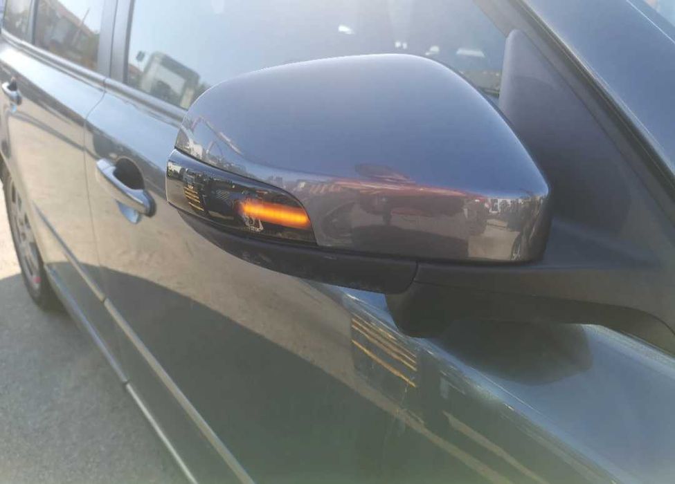 Динамични бягащи мигачи за  Волво C30 C70 S40 V40 V50 V70 S60 Volvo