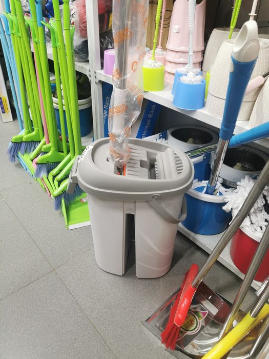 Большое Ведро с отжимом шваброй