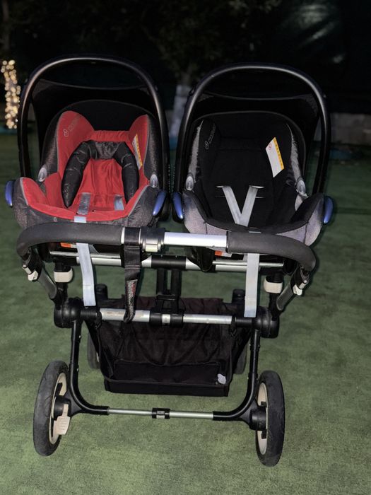 Carucior Bugaboo Donkey pentru gemeni sau frati