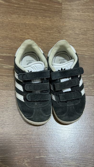 Детские кроссовки adidas Gazelle