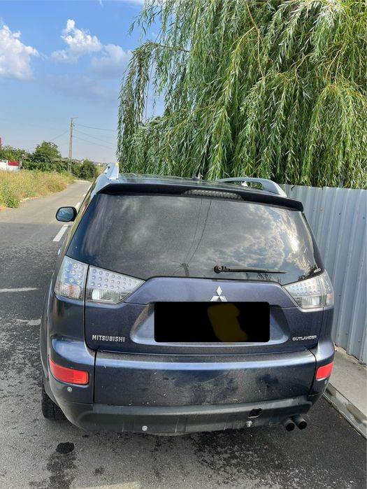 Mitsubishi Outlander 2.2 diesel 4x4 – Xenon, Keyless, Rockford