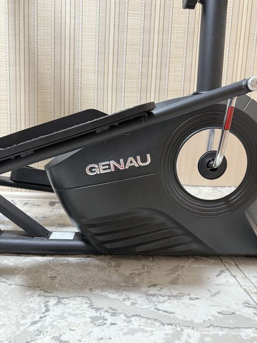 продам тренажер элипс genau